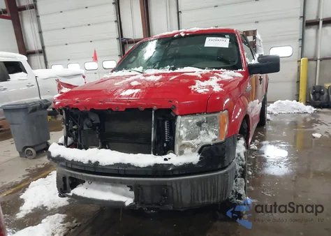 2013 Ford F-150 Xl z USA, uszkodzony, nr VIN 1FTMF1EM9DKE46420